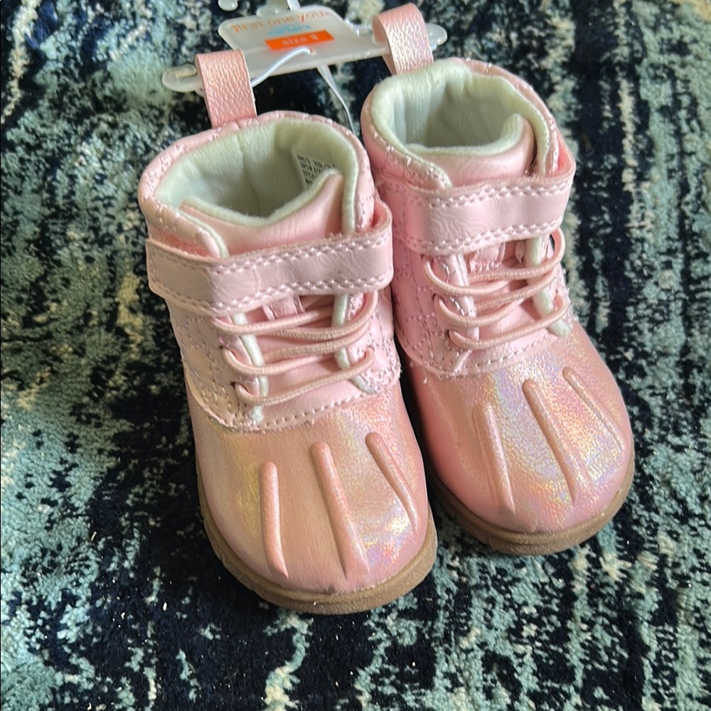 Pink toddler boots size 3 NWT